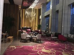 大堂-飨食汇全日制餐厅·昆山皇冠假日酒店(九方店)