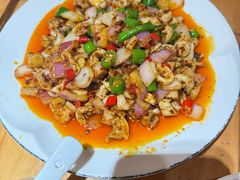 -大众跷脚牛肉馆·非遗传承单位(峨眉山店)