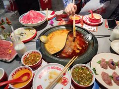 -生活如沸·顺德水牛奶火锅(大学路店)