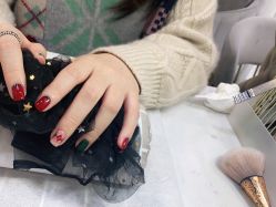 -UGIRL有个美甲