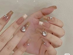 -安吉拉·纤纤玉指美甲美睫创意中心