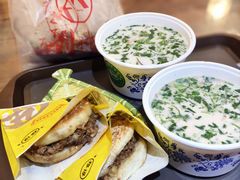 -穆得·老周家牛肉烧饼(普利街店)