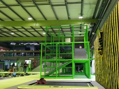-C7城市运动空间·蹦床·健身·团建