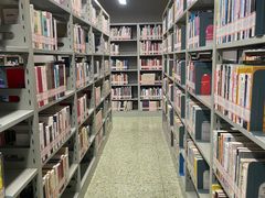 -朝阳区图书馆(小庄店)