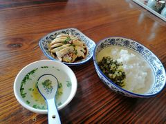 -张家巷美食(南浔店)