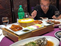-三人行骨头王火锅(长寿店)
