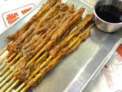 -威记烧嘢·南宁烧烤·超级生牛(绿地店)