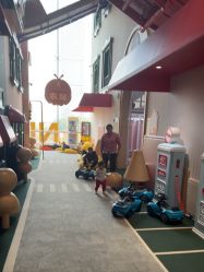 -奈尔宝家庭中心·亲子餐厅(华采天地店)