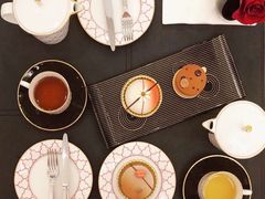 -Salon de The de Joel Robuchon(外滩18号店)