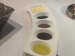 -龙虾酒吧扒房(宁波香格里拉店)