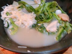 -万记麻辣烫国展总店