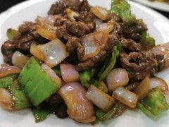 -余杨鸭鸭餐厅