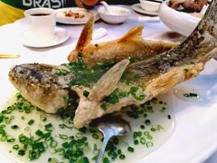 特色葱油飞鱼-岭南海晏楼(滨江东总店)