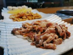 -豚豚猪村烤肉·韩国烤肉(总店)