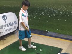 -广州冠景高尔夫练习场