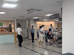 -大连何氏眼科医院