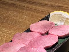 上等牛舌-炼火烤肉店