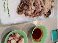 -清真·胖妈妈手抓餐厅(定西路长城宾馆店)