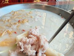 -老来福·非遗酸汤兔(凯旋路店)