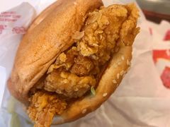 -麦当劳(湛江大厦店)