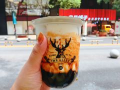 黑糖鹿丸鲜奶-THE ALLEY 鹿角巷(时代天街A馆店)