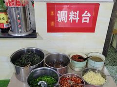 -老宾州南街酸粉店(民族大道店)