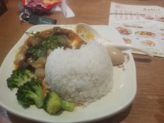 -皇城坝小吃(科华成都王府井购物中心店)