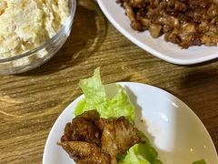 秘制五花肉-炙热童年·老北京炙子烤肉(南锣鼓巷店)