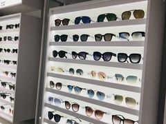 -目艮眼镜SHOWROOM(品牌集合店)