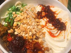 得胜桥豆花米线-云海肴·汽锅鸡·云南菜(领展购物广场·中关村店)