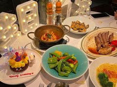 -MONICH牛排融合餐厅(和义大道购物中心店)