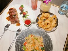 -STARRY CAFE & LOUNGE BAR(高新店)