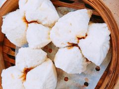 蜜汁叉烧包-点都德(华强南店)
