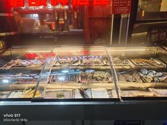 -沪上名羊天下•烤羊腿•东北烧烤•小龙虾(浦东直营总店)