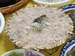 -官塘陈记鱼生·潮汕砂锅粥·牛肉火锅(潮枫路总店)