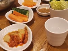 -喇喇排骨火锅·传统韩式脊骨汤(望京西园总店)