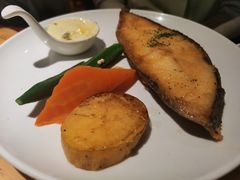 香煎鳕鱼餐-斗牛士牛排餐厅(嘉里汇店)