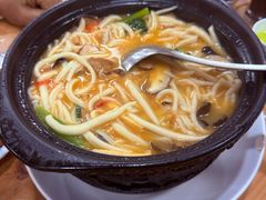 -一家人剪刀面(海伦国际店)