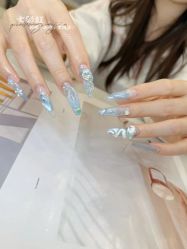 -七彩虹美甲美睫 半永久