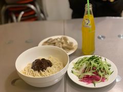 -黑八私房老北京炸酱面