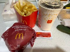 -麦当劳(政通路店)