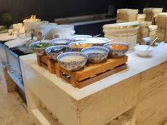 -筠咖啡西餐厅(上海国展宝龙丽筠酒店)