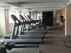 -曼谷湄南河畔华美达广场酒店