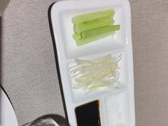 -凤凰园烤鸭店·唐山菜·传承花椒肉(老唐丰路店)