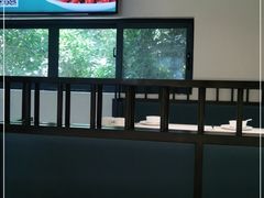 -虹泥小厨(南国花园总店)