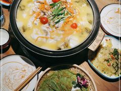 -山城外·非遗酸菜鱼(蜀都万达店)