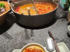 -三出山火锅(南京万象天地店)