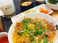 -熊吞·大碗丼烧肉饭(西市场嘉华店)
