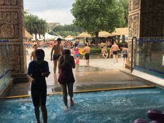 -武汉玛雅海滩水公园