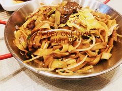 干炒牛河-鹅冠港式茶餐厅(来福士店)